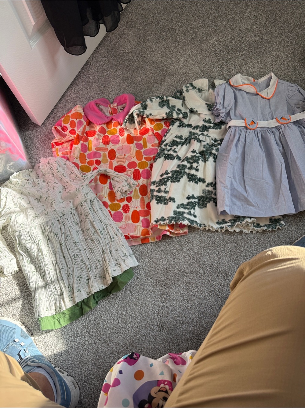 4 dresses. 3t. Girls Pink & Orange Retro Print Casual Dress with Contrast Collar